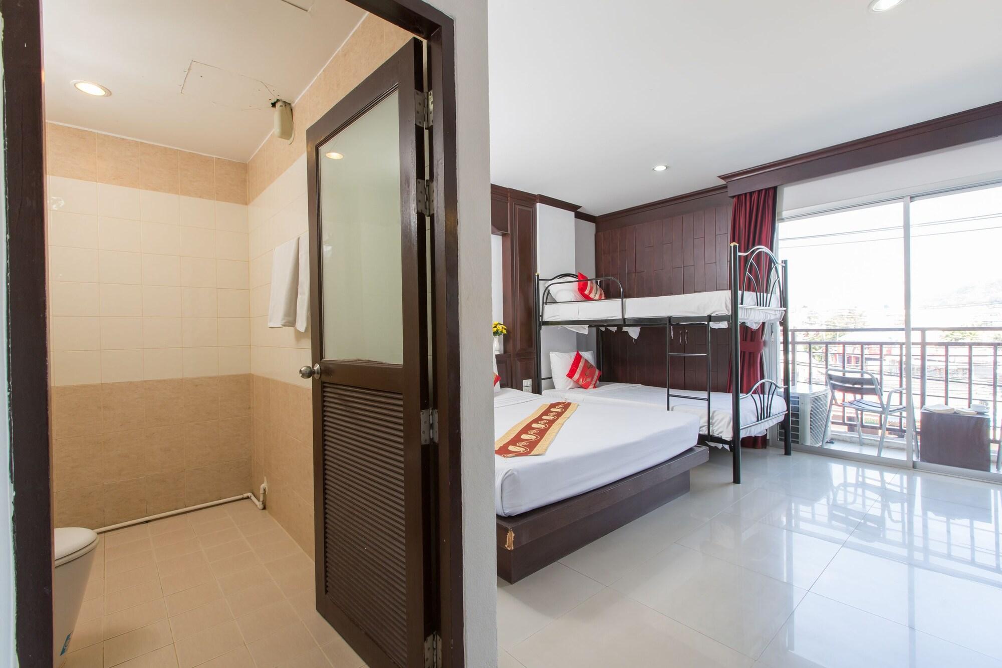 Patong Buri Hotel Екстер'єр фото