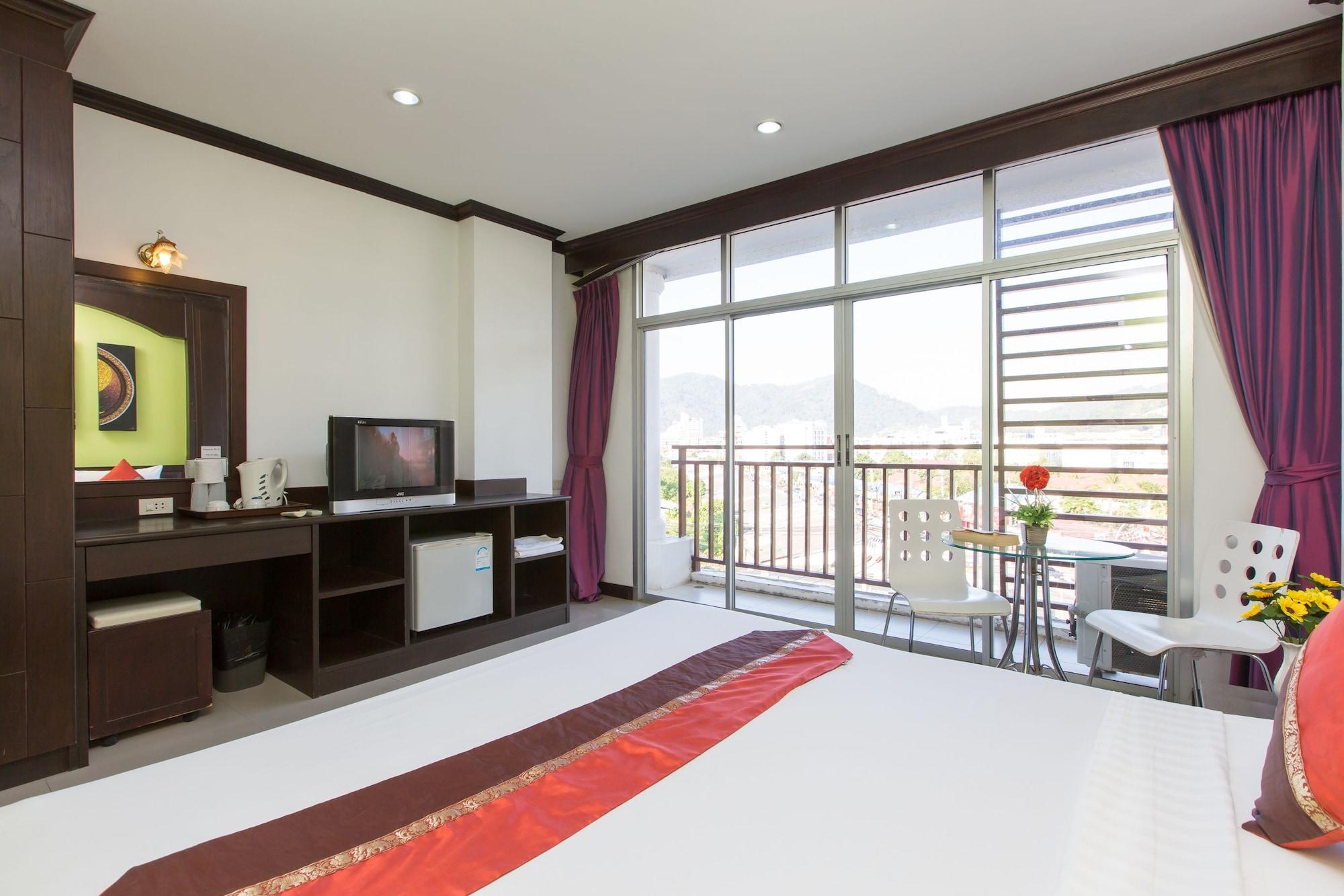Patong Buri Hotel Екстер'єр фото
