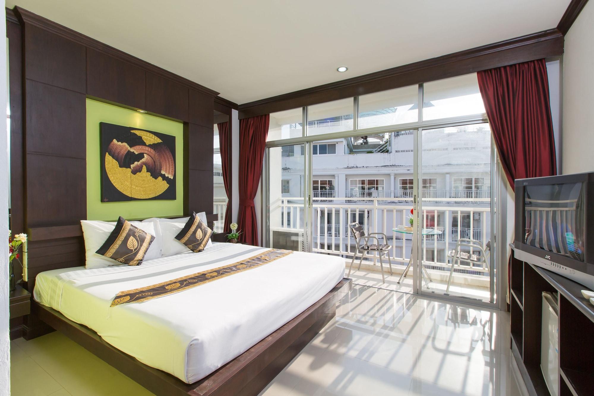 Patong Buri Hotel Екстер'єр фото