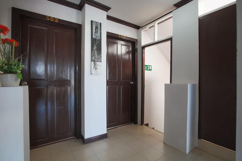 Patong Buri Hotel Екстер'єр фото