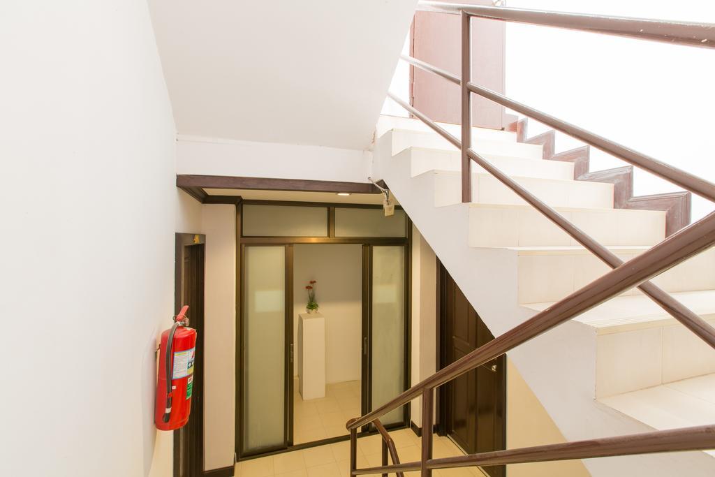 Patong Buri Hotel Екстер'єр фото