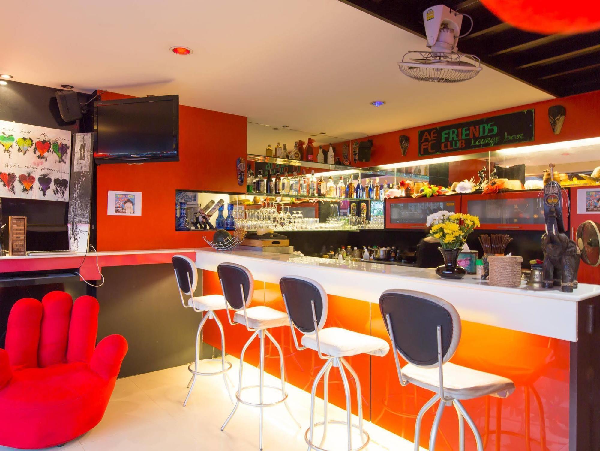 Patong Buri Hotel Екстер'єр фото